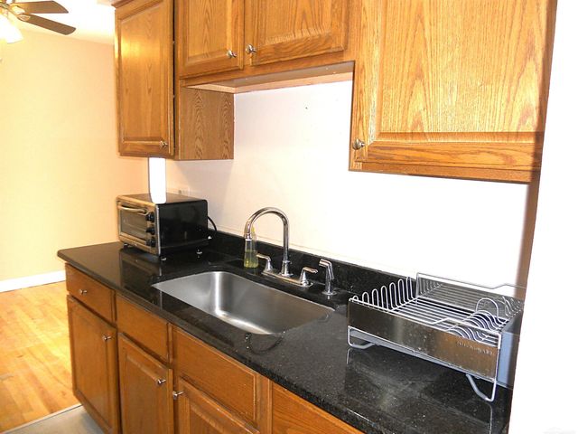 8206 FARNUM Avenue, Warren, MI 48093