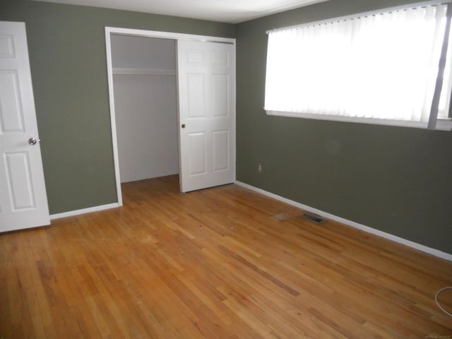 8206 FARNUM Avenue, Warren, MI 48093