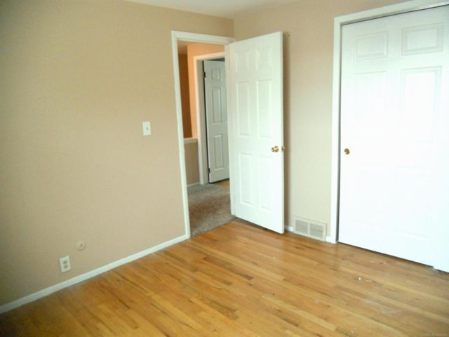 8206 FARNUM Avenue, Warren, MI 48093