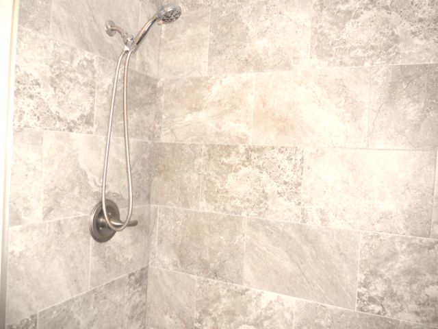 8206 FARNUM Avenue, Warren, MI 48093