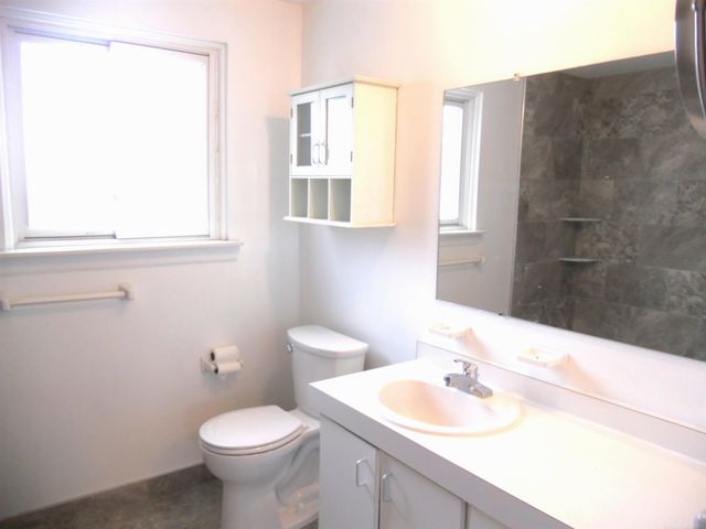 8206 FARNUM Avenue, Warren, MI 48093