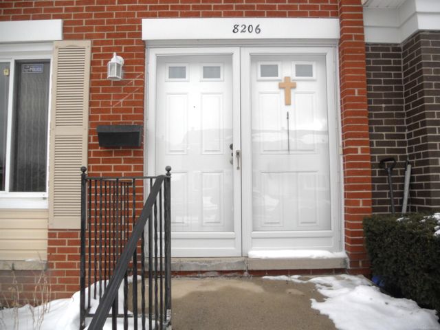 8206 FARNUM Avenue, Warren, MI 48093