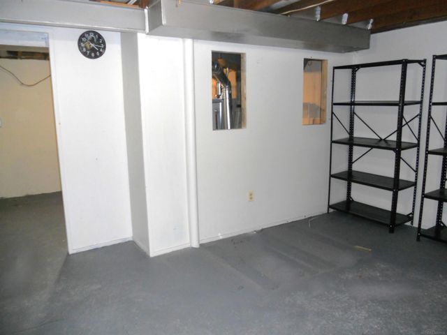 8206 FARNUM Avenue, Warren, MI 48093