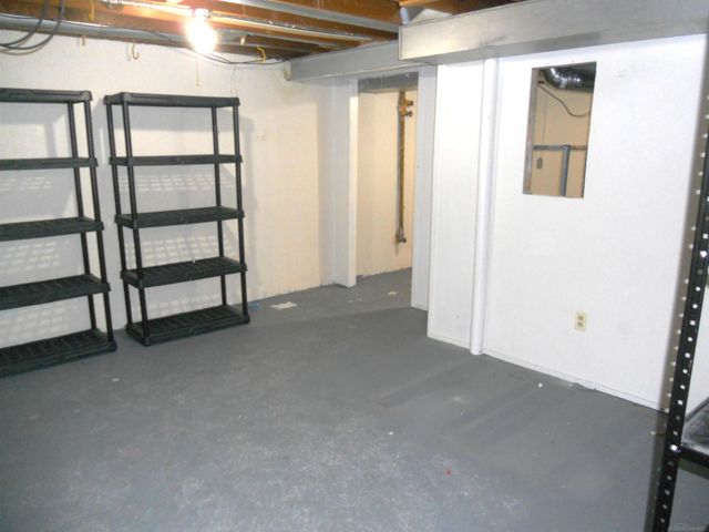 8206 FARNUM Avenue, Warren, MI 48093