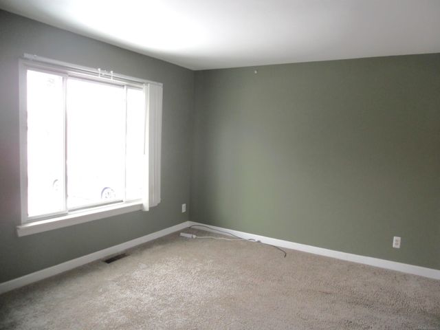 8206 FARNUM Avenue, Warren, MI 48093