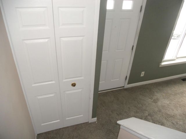 8206 FARNUM Avenue, Warren, MI 48093