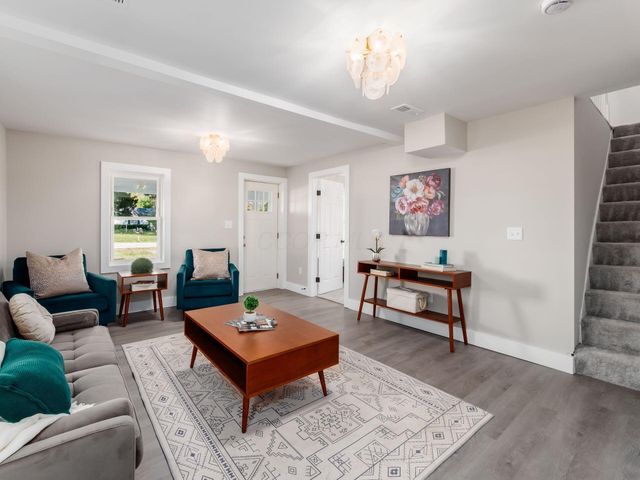 8165 Lucas Road, Plain City, OH 43064