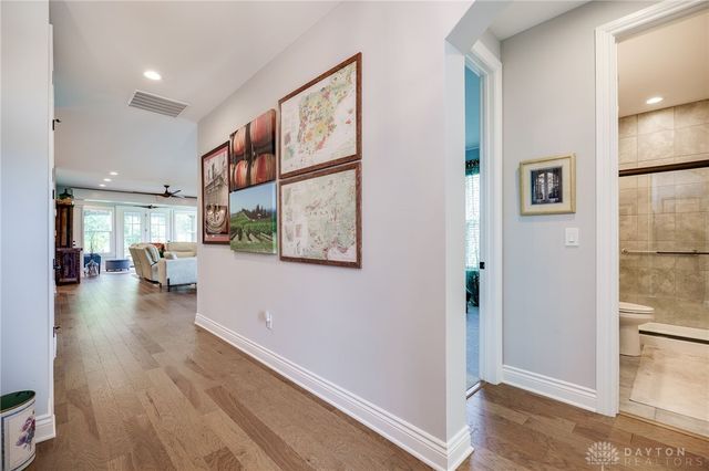1437 Spanish Moss Way, Dayton, OH 45458