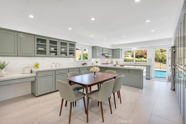 30 Stagecoach Road, Bell Canyon, CA 91307