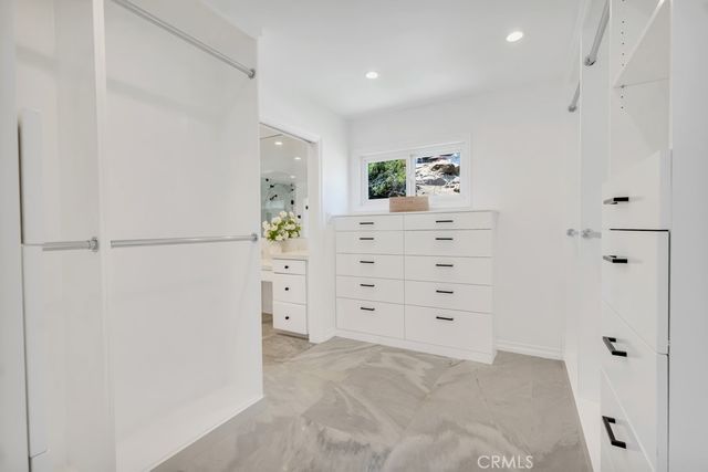 30 Stagecoach Road, Bell Canyon, CA 91307