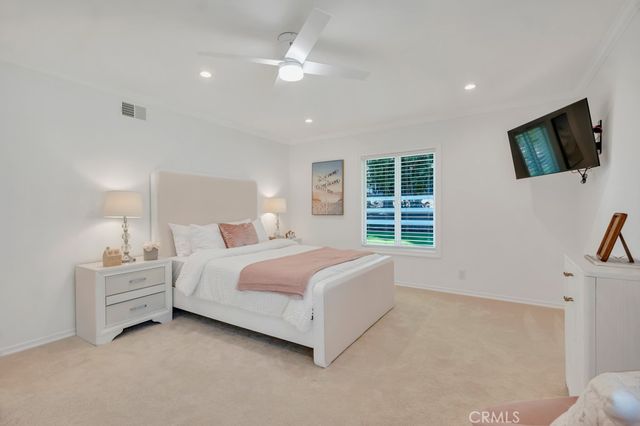 30 Stagecoach Road, Bell Canyon, CA 91307