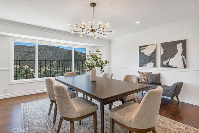 30 Stagecoach Road, Bell Canyon, CA 91307