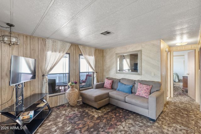 201 S GREENFIELD Road 84, Mesa, AZ 85206