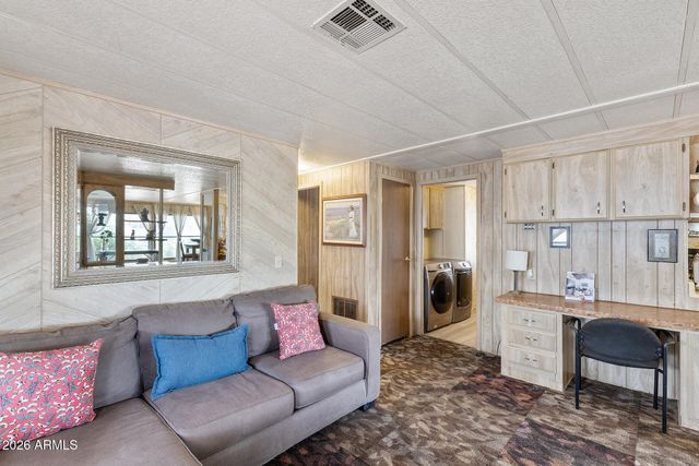 201 S GREENFIELD Road 84, Mesa, AZ 85206