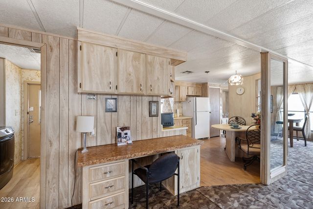 201 S GREENFIELD Road 84, Mesa, AZ 85206