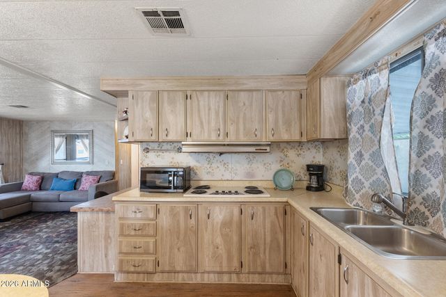 201 S GREENFIELD Road 84, Mesa, AZ 85206