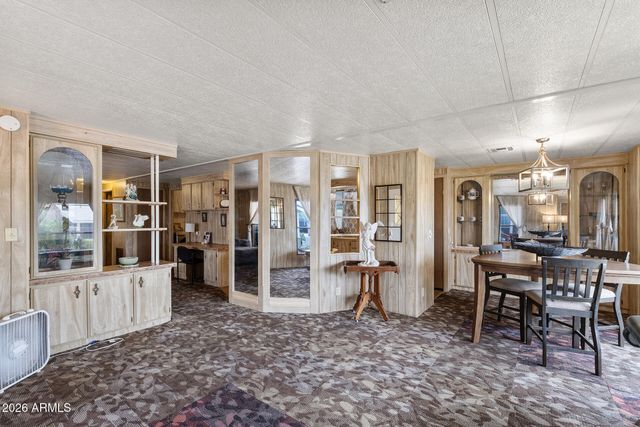 201 S GREENFIELD Road 84, Mesa, AZ 85206