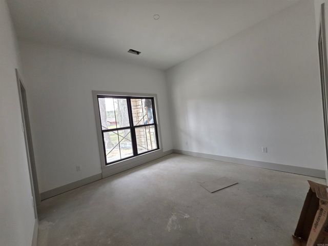 66 Friendship Road, Conway, AR 72032