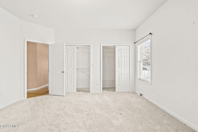 47 Oakmont Street, Niskayuna, NY 12309