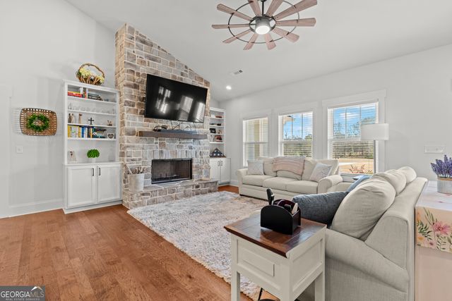 688 Central High Road, Carrollton, GA 30116