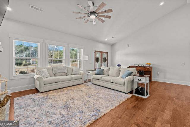 688 Central High Road, Carrollton, GA 30116