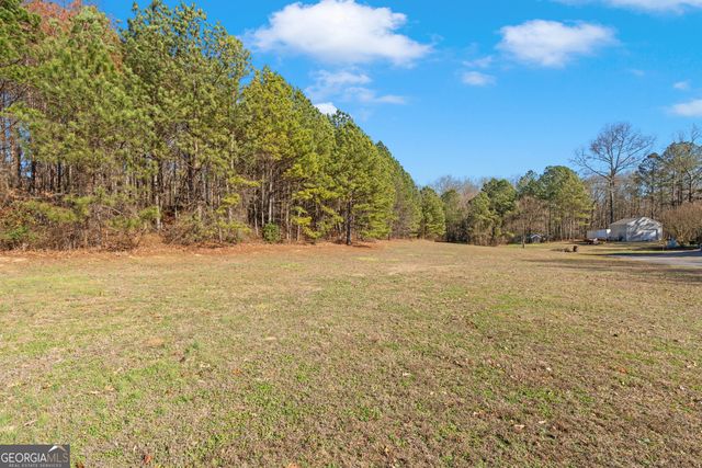 688 Central High Road, Carrollton, GA 30116