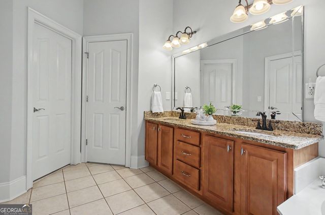 117 Crown Court, Peachtree City, GA 30269