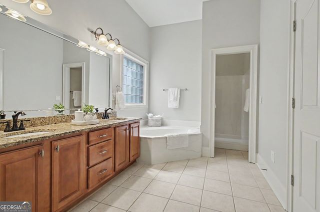 117 Crown Court, Peachtree City, GA 30269