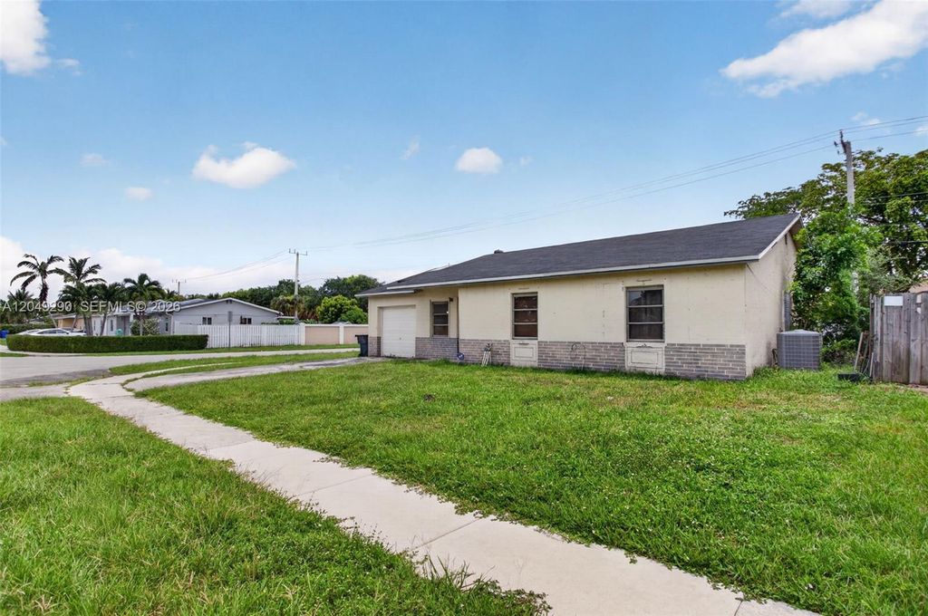 7931 SW 3rd Street, North Lauderdale, FL 33068