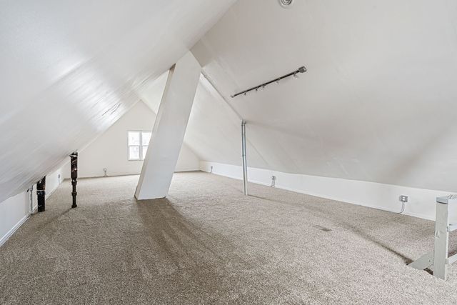 8231 S Coles Avenue, Chicago, IL 60617