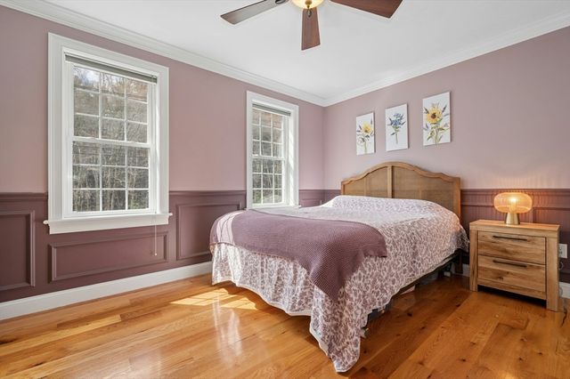 171 Whitins Rd, Sutton, MA 01590