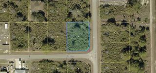 873 Carpenter Street E, Lehigh Acres, FL 33974