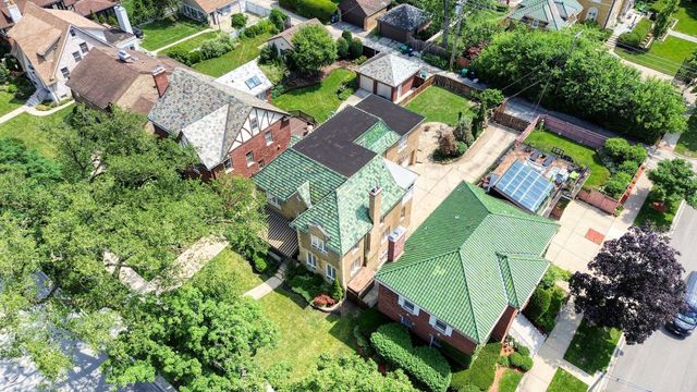 1104 Fair Oaks Avenue, Oak Park, IL 60302