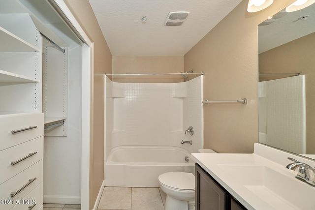 240 W Juniper Avenue Unit 1089, Gilbert, AZ 85233