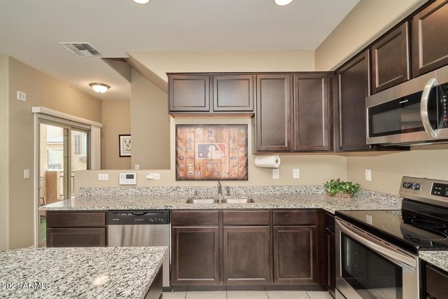 240 W Juniper Avenue Unit 1089, Gilbert, AZ 85233