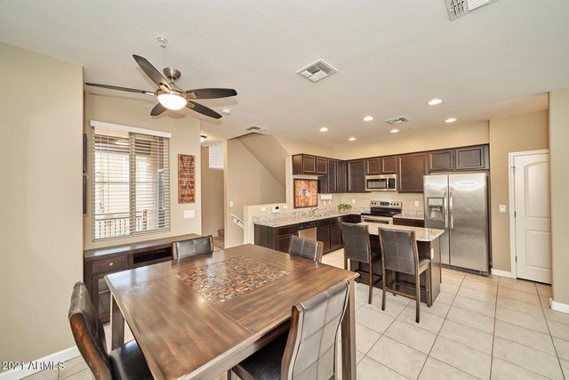 240 W Juniper Avenue Unit 1089, Gilbert, AZ 85233