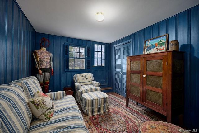 8 Nancys Lane, Pound Ridge, NY 10576