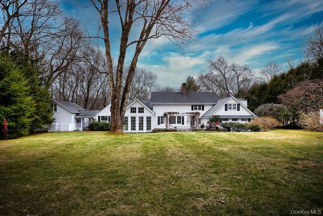 8 Nancys Lane, Pound Ridge, NY 10576