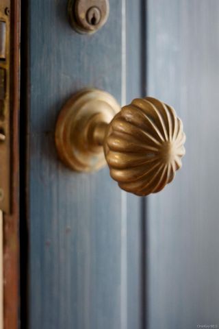 8 Nancys Lane, Pound Ridge, NY 10576