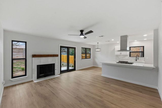 3409 Dunliegh DR, Austin, TX 78745