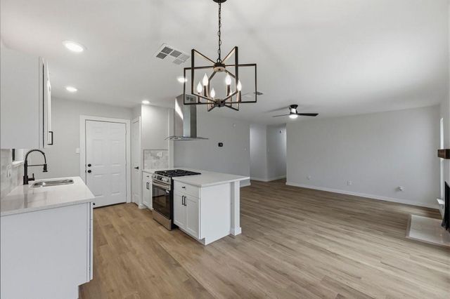 3409 Dunliegh DR, Austin, TX 78745