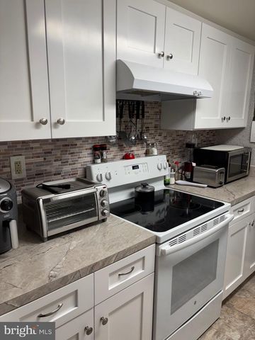 7163 MARBURY CT, District Heights, MD 20747