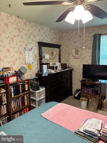 7163 MARBURY CT, District Heights, MD 20747