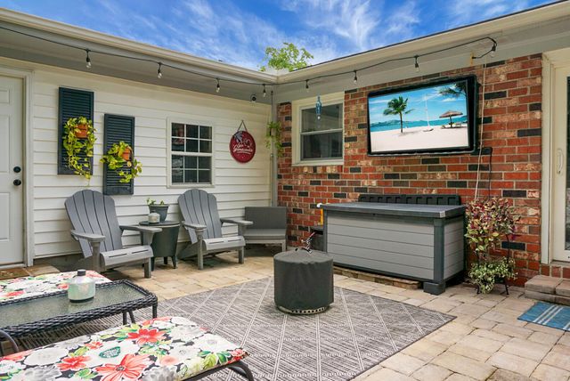 1254 Redeemer Drive, Hanahan, SC 29410