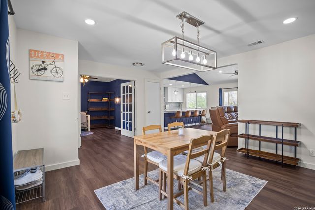 6275 Ridgebrook, San Antonio, TX 78250