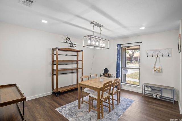 6275 Ridgebrook, San Antonio, TX 78250