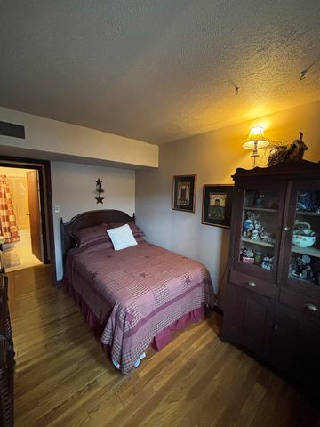 1447 Spring Valley Circle, Huntington, WV 25704