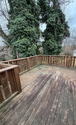 1447 Spring Valley Circle, Huntington, WV 25704