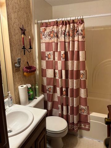 1447 Spring Valley Circle, Huntington, WV 25704