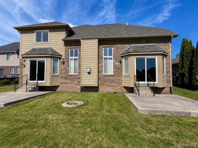 39710 W Offshore Drive, Harrison Charter Township, MI 48045